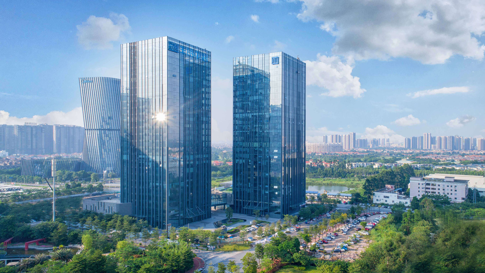 best365英国在线体育科技集团专题片